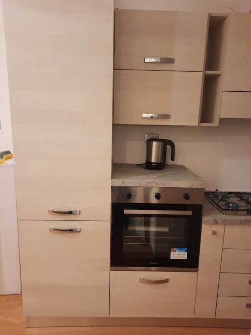 N&Ghomesweethome Raffaelloelegante Appartamento Ideale Casa Vacanze Affari ミラノ エクステリア 写真