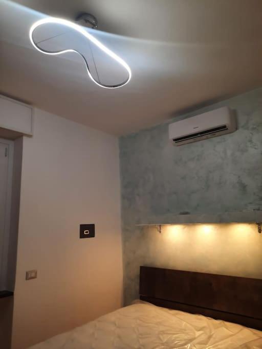 N&Ghomesweethome Raffaelloelegante Appartamento Ideale Casa Vacanze Affari ミラノ エクステリア 写真