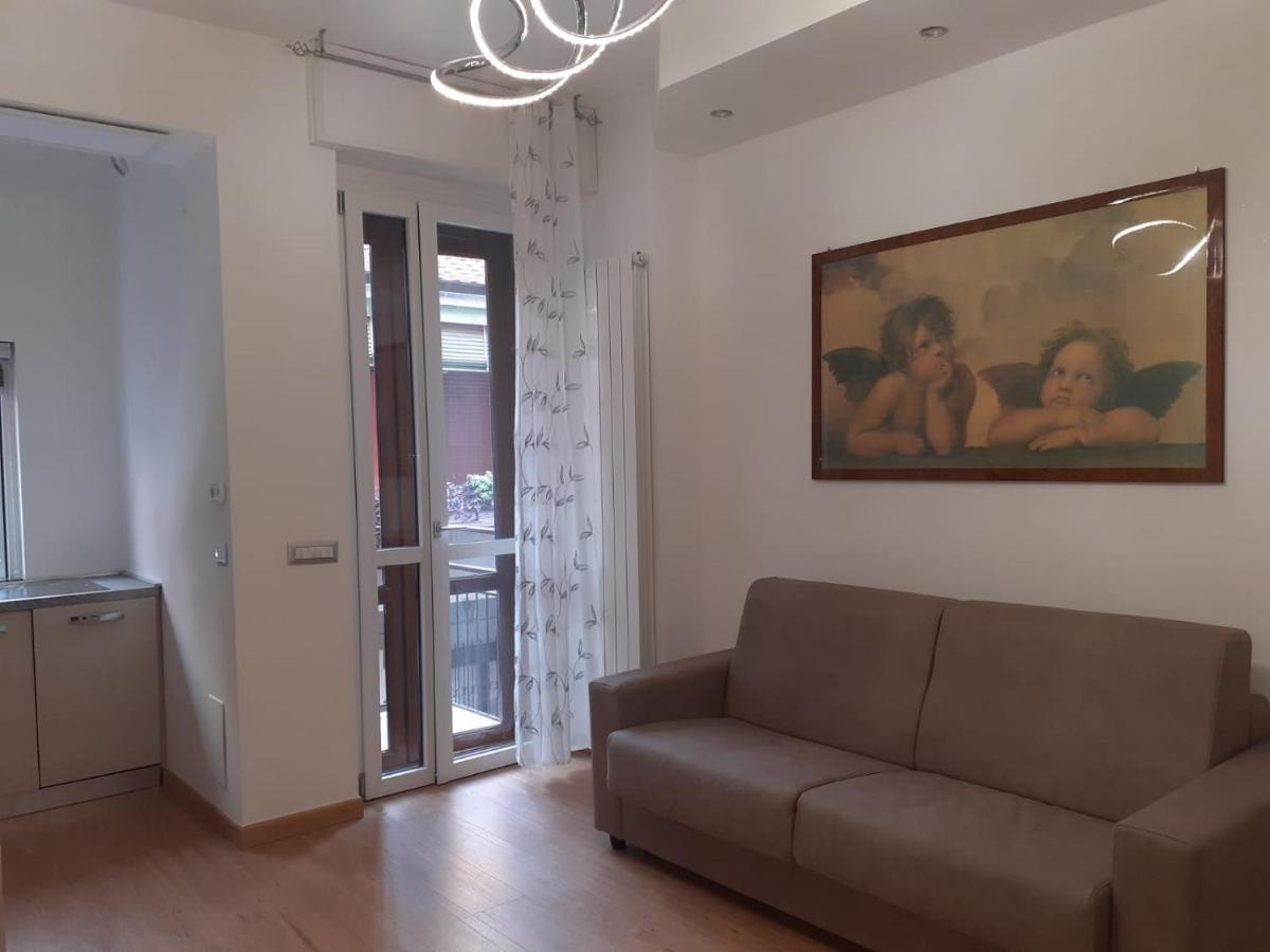 N&Ghomesweethome Raffaelloelegante Appartamento Ideale Casa Vacanze Affari ミラノ エクステリア 写真